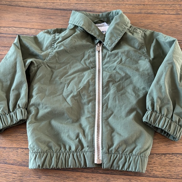 2 great light weight old navy jacket!!! One with a hood! - Picture 2 of 9